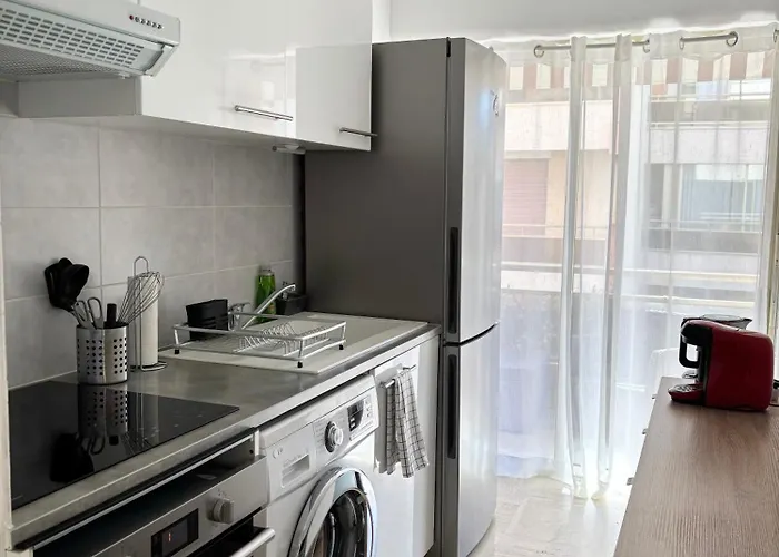 Lejlighed Proche De La Et Du Centre Sainte-Maxime